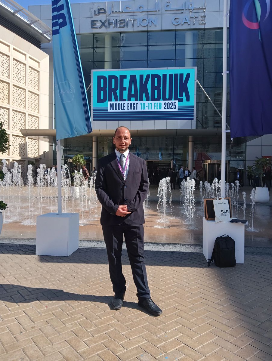 BaytAleaz's tweet photo. I had the honor of participating in the "Break Bulk" conference at the Dubai , which brought together leading companies in the petroleum, heavy industries, and logistics sectors  golden opportunity to exchange ideas, insights, and build professional relationships with outstanding https://t.co/1UbvGcv3xO