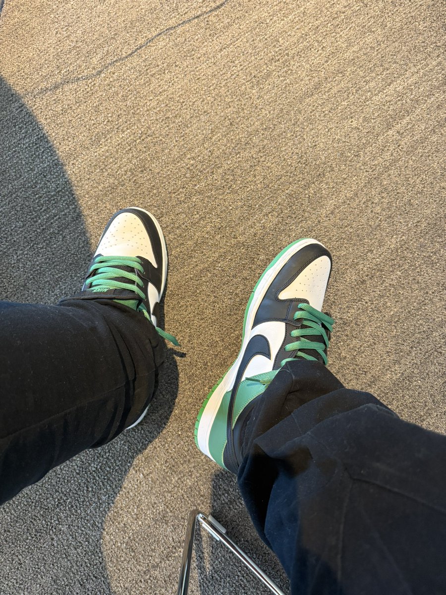 Bobby Jones (@bobbyjones_att) on Twitter photo #HappyStPatricksDay #AttKicksatWork
<a href="/LifeAtATT/">Life at AT&T</a> <a href="/MDPAlumni/">MDP Alumni Association</a> <a href="/ATT/">AT&T</a> #SBDunkLife where you at <a href="/OnlyDiggs/">Patrick Diggs | Leader & More</a> <a href="/deontregntx/">DeOntre’ Graham</a> #HappyStPatricksDay #AttKicksatWork
<a href="/LifeAtATT/">Life at AT&T</a> <a href="/MDPAlumni/">MDP Alumni Association</a> <a href="/ATT/">AT&T</a> #SBDunkLife where you at <a href="/OnlyDiggs/">Patrick Diggs | Leader & More</a> <a href="/deontregntx/">DeOntre’ Graham</a>