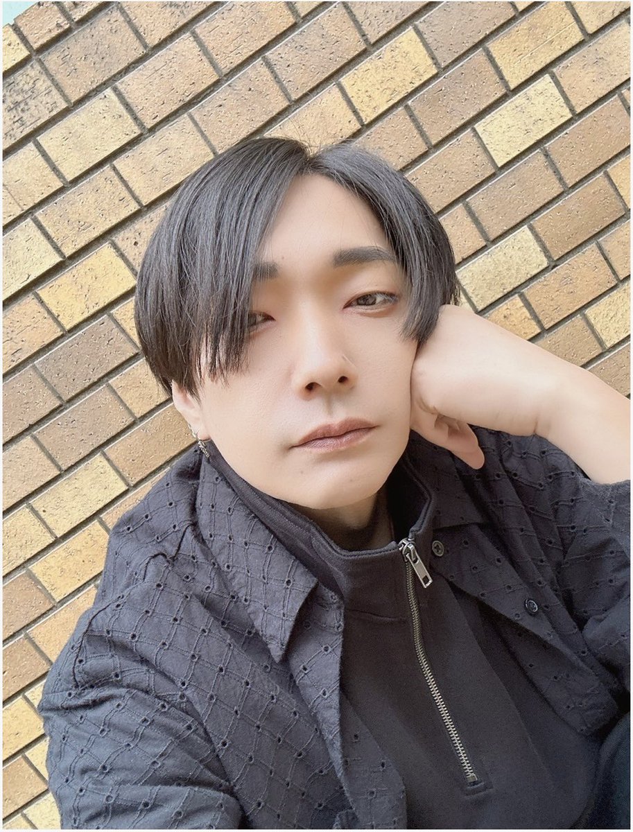 セラピストに「好き」と言ってしまうのは、言わないといつか彼がセラピストじゃなくなって、いなくなってしまうと思っているからかもしれないね🐈⸒⸒⸒⸒

いつか必ず終わりがくる関係は悲しいものね🌀💭

 #女風って難しい