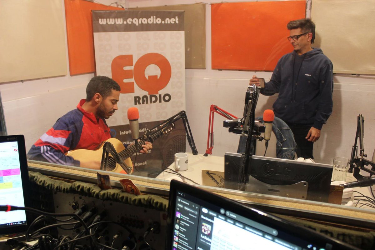 Mix de la visita a <a href="/EQRadioNet/">EQRadio</a> 

Fui a El Niño Perpetuo para presentar “Escúchame entre el ruido”.