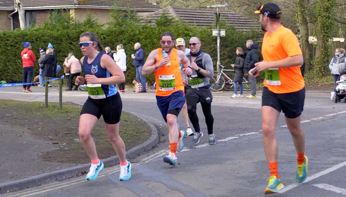 BradleyOliverSinger tweet media