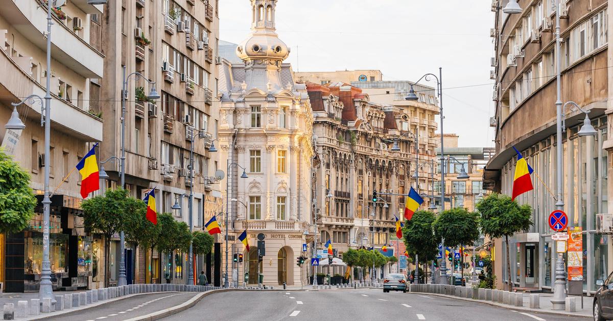 احدى شوارع #بوخارست المهمة شارع فيكتوريا 
#رومانيا #رومانيا🇷🇴️ #رومانيا_الجميلة #بوخارست #سياحة #سفر #سياحة_سفر #سياحة_العرب #سعادة  #rogram #romaniamagica #romaniatravel #romania #romaniafrumoasa #romaniawow #bucharest #București #راحة #ترند