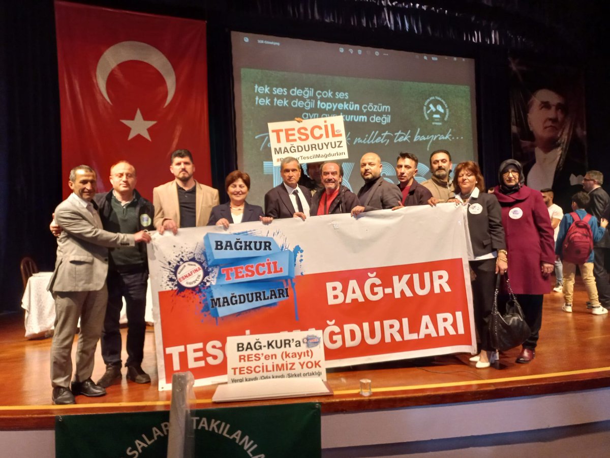cengiz1 (@cengizztescil) on Twitter photo <a href="/huseyin_alpay_/">Hüseyin Alpay</a> Bağkur tescil hakkımız için birlikte mücadele edelim❗️
🅰️ <a href="/BAGKURDERNEGI/">BAĞKUR VE EMEKLİLERİ DERNEĞİ (BAĞ-DER)</a>
Ayrıcalık değil, adalet İstiyoruz
☝️ 🟣 👇
🍀 #BağkurTescilMağdurları
<a href="/RTErdogan/">Recep Tayyip Erdoğan</a>
<a href="/Akparti/">AK Parti</a>
<a href="/iyiparti/">İYİ Parti</a>
<a href="/MHP_Bilgi/">MHP</a>
<a href="/tcbestepe/">T.C. Cumhurbaşkanlığı</a>
<a href="/TBMMresmi/">TBMM</a>
<a href="/herkesicinCHP/">CHP 🇹🇷</a>
<a href="/eczserkansari/">Serkan Sarı 🇹🇷</a>
<a href="/bbpgenelmerkez/">BÜYÜK BİRLİK PARTİSİ</a>
<a href="/dbdevletbahceli/">Devlet Bahçeli</a> <a href="/huseyin_alpay_/">Hüseyin Alpay</a> Bağkur tescil hakkımız için birlikte mücadele edelim❗️
🅰️ <a href="/BAGKURDERNEGI/">BAĞKUR VE EMEKLİLERİ DERNEĞİ (BAĞ-DER)</a>
Ayrıcalık değil, adalet İstiyoruz
☝️ 🟣 👇
🍀 #BağkurTescilMağdurları
<a href="/RTErdogan/">Recep Tayyip Erdoğan</a>
<a href="/Akparti/">AK Parti</a>
<a href="/iyiparti/">İYİ Parti</a>
<a href="/MHP_Bilgi/">MHP</a>
<a href="/tcbestepe/">T.C. Cumhurbaşkanlığı</a>
<a href="/TBMMresmi/">TBMM</a>
<a href="/herkesicinCHP/">CHP 🇹🇷</a>
<a href="/eczserkansari/">Serkan Sarı 🇹🇷</a>
<a href="/bbpgenelmerkez/">BÜYÜK BİRLİK PARTİSİ</a>
<a href="/dbdevletbahceli/">Devlet Bahçeli</a>