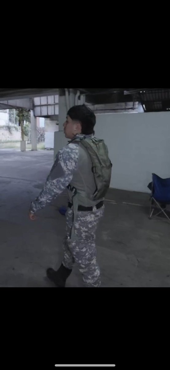 GabrielJose_Ra's tweet photo. En su reciente en vivo, el streamer “ @WestCOL ” anunció que se irá 3 meses a la guerra para prepararse mentalmente y físicamente para su velada contra @TheGrefg . Le deseamos éxitos. https://t.co/M7iBk9lcQ3