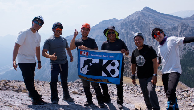 🏔️ Ahon follows Filipino Canadian mountaineers breaking barriers &amp; finding belonging in Canada’s peaks. 🎥 Streaming at #VIMFF until March 23!

Read more: bit.ly/3FBc3kU

#AhonDocumentary #FilipinoCanadians #Mountaineering