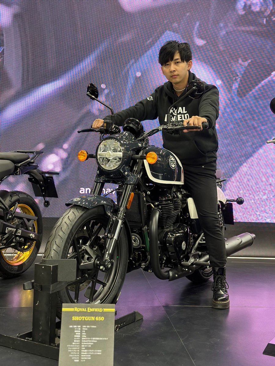 RE_TokyoCentral's tweet image. 店休日のお知らせ

3月28日（金）
東京モーターサイクルショー開催のため、店休日とさせていただきます。

翌日29日から通常営業となります！

ぜひこの機会にモーターサイクルショーに足を運んでみてください✨

mytec-realize.com/info/?cd=145

#ロイヤルエンフィールド #RoyalEnfield #TMCS