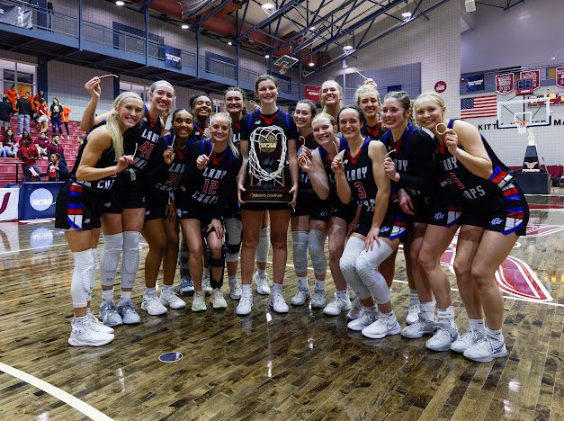 LCUedu's tweet image. The Lady Chaps are Elite Eight bound! 
Congratulations to Coach Gomez and this remarkable team on defeating #1 ranked Texas Woman’s University in the South Central Regional Championship. Next stop: Pittsburgh, Pennsylvania!👌🏀
@LCUWomensBball @LCUCHAPS @LoneStarConf