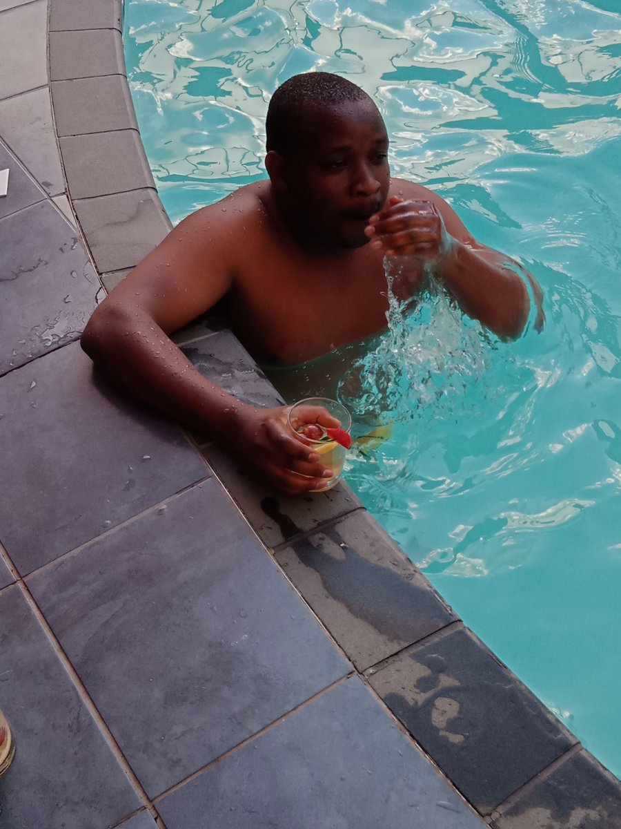 Pastor2nyt's tweet photo. Day 7 OF 7
Photo 7 of 7
Ikgethe, o ithate, O gole. Dankie Mdali. +1 added
#toneset🎉
#ChooseDay🪡
#birthmonth 💃🎂 https://t.co/ki2GjiIt7h