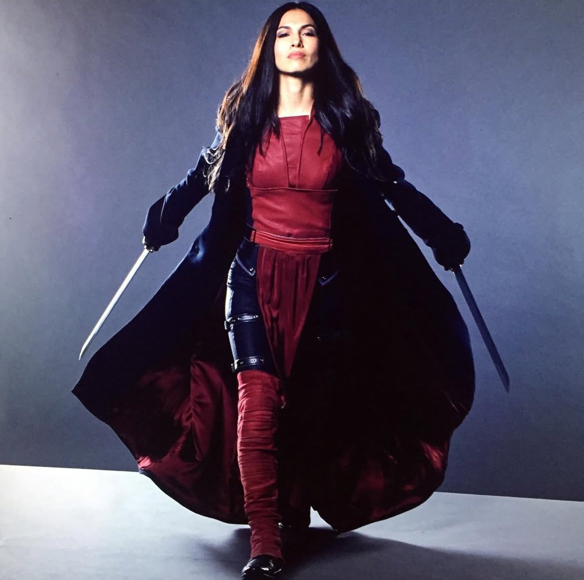 NEW ELEKTRA PHOTO FROM THE DEFENDERS