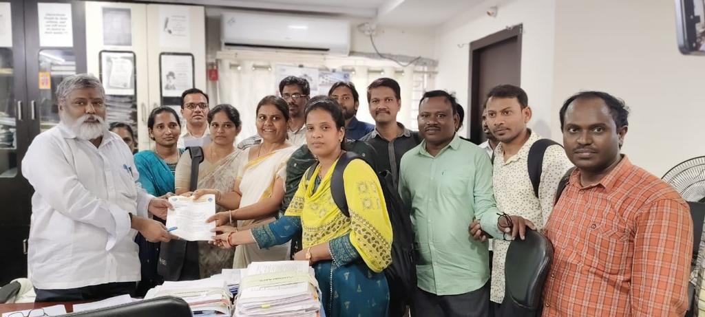 alladi_rao18646's tweet photo. 2017 Appsc assistant professor test qualified candidates with HPSCHE secretary sir https://t.co/KvxucLDrUd