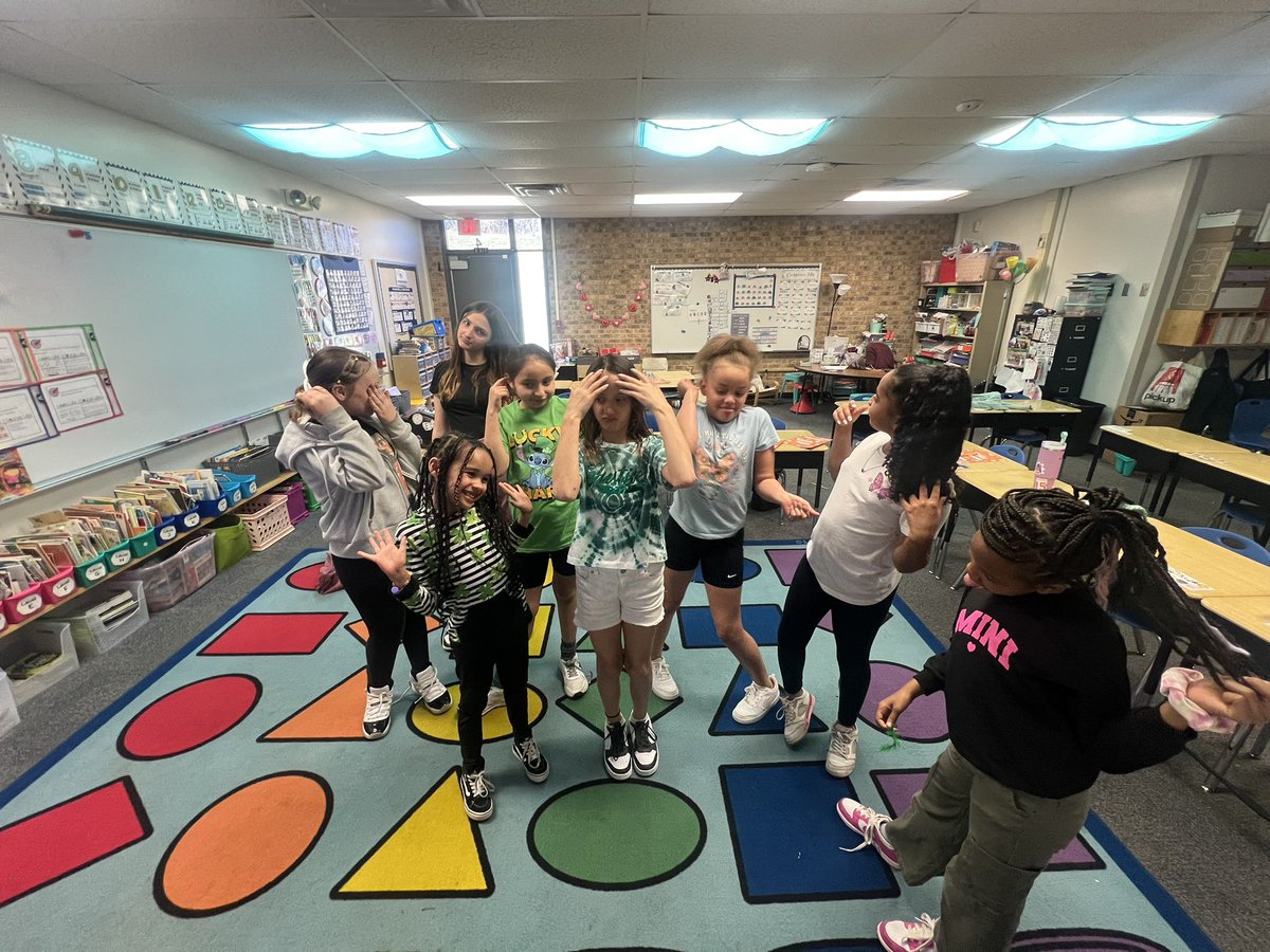 Kelcie Sutton tweet media