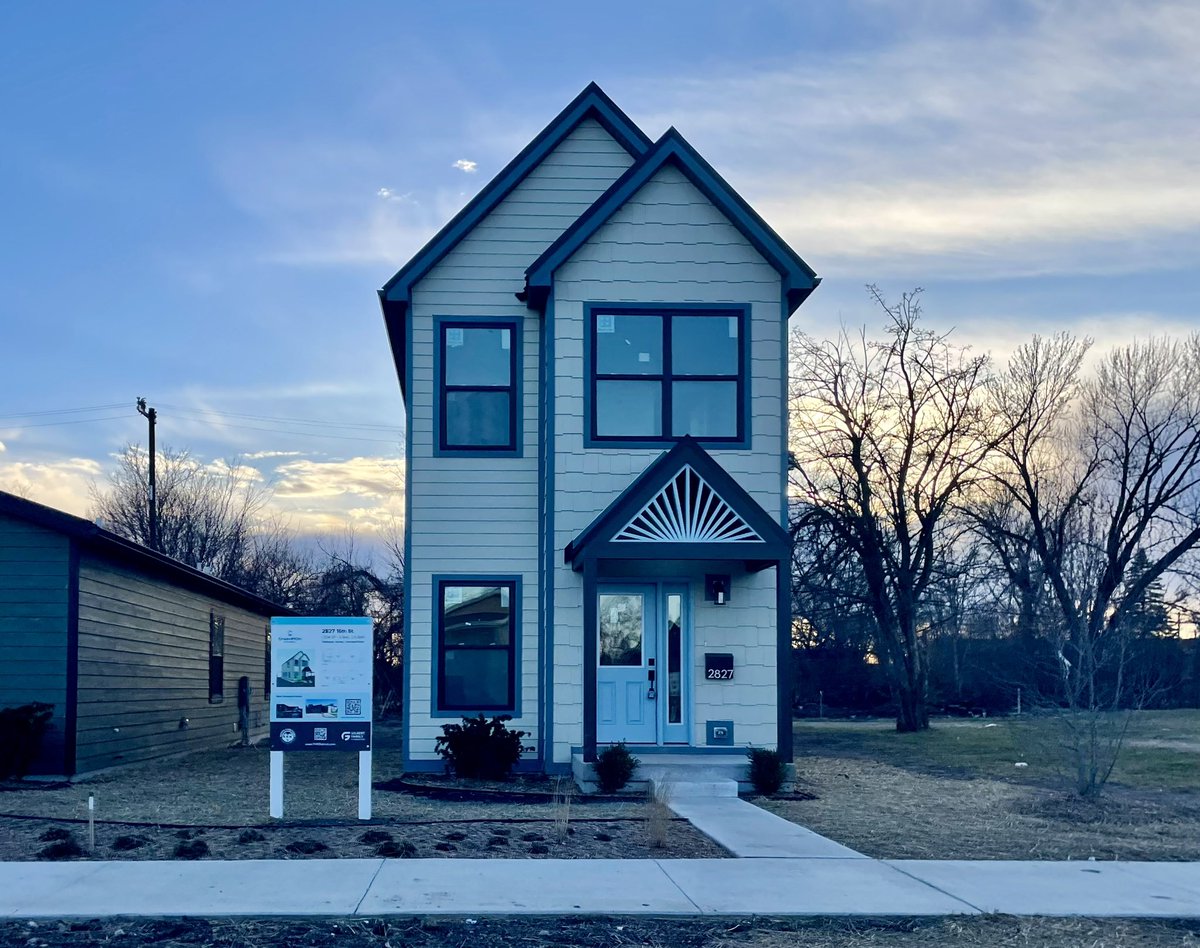 JoshLipnik's tweet photo. Model modular homes in North Corktown, Detroit https://t.co/Gtmg8Bwk5p