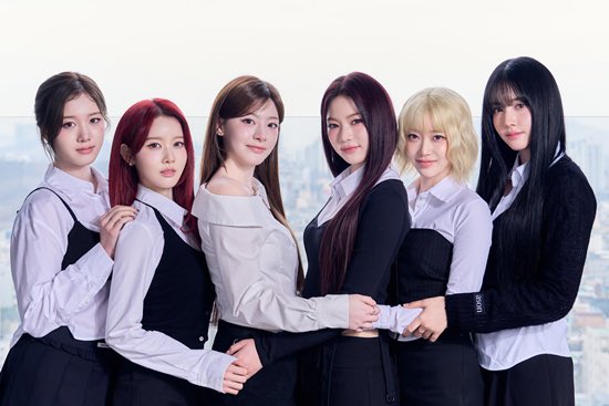 STAYC COMEBACK INTERVIEW PHOTOSHOOT

#STAYC #스테이씨