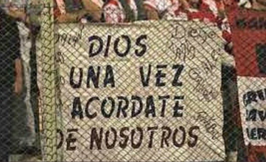 Ghidonexjuniorr's tweet photo. que es peor lasarte como dt o dos brazucas en el grupo? https://t.co/0LPsC9g7km