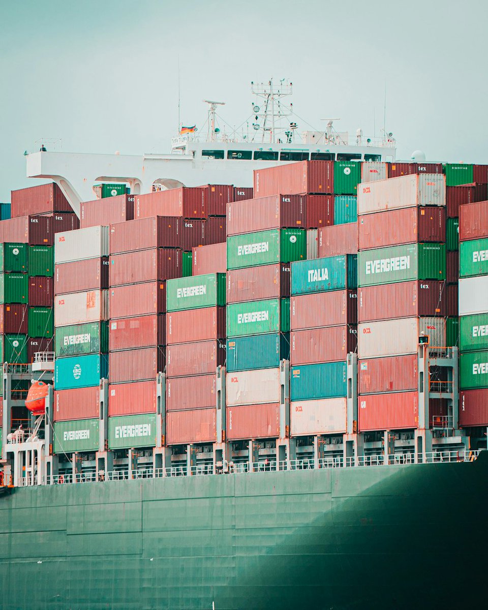 Digitalization and automation enable companies to improve efficiency, visibility, and responsiveness in their supply chains.

Read more 👉 lttr.ai/AchvF

#GlobalSupplyChain #ValueChain #SupplyChainManagement