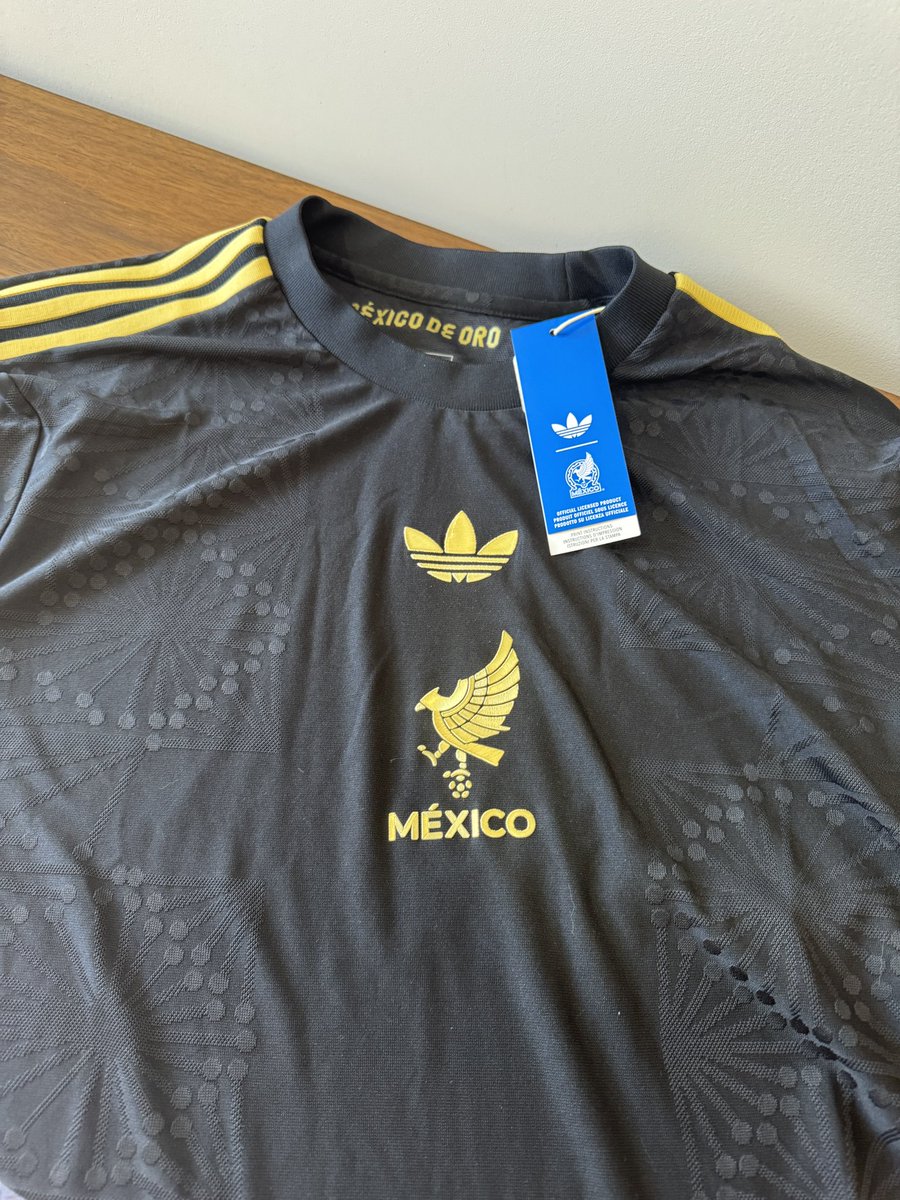 BernardoPicks's tweet photo. Dinámica jersey @miseleccionmx para mi comunidad en @Draftea_Mexico rifando la nueva indumentaria de México  🇲🇽 🔥

Para participar tienes que hacer lo siguiente:
-Dar Like ♥️ y RT 🔁 
-Tener cuenta activa en Draftea y haberte registrado con el código: UNTURBO 
-Seguirme en X (Twitter)
-Seguirme en Instagram: BernardoPicks