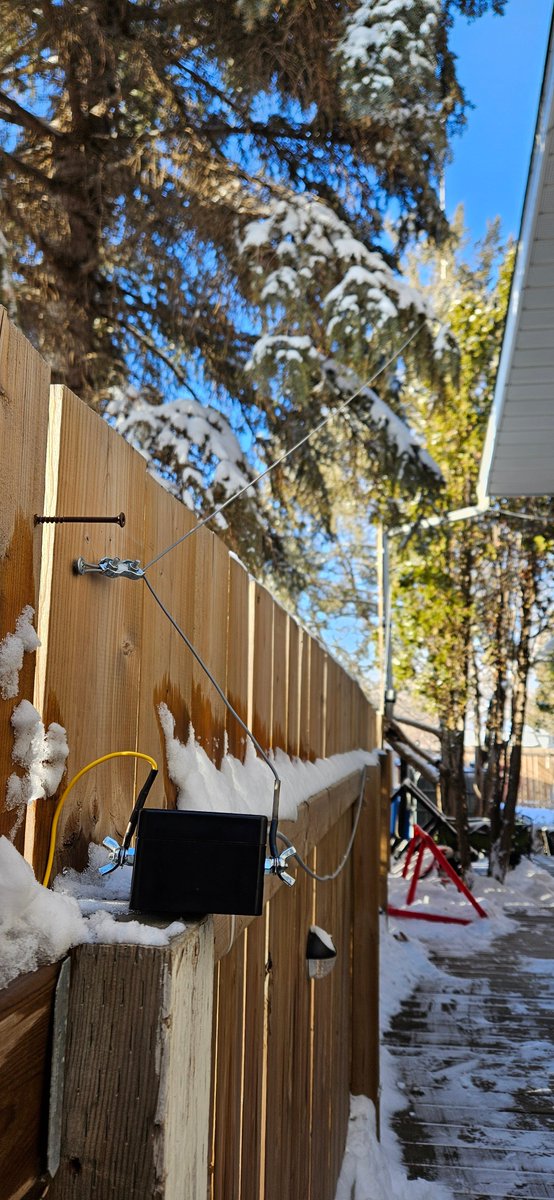 VE5REV's tweet photo. Swapped out the QTH DIY 9:1 with the new Mobile version. Much the same. Tunes 80-6M no problems. Hunted a couple POTA stations with it. It's ready for prime time POTA activating ππ₯ #RandomWire #HamRadio https://t.co/ShxmkxqZmn