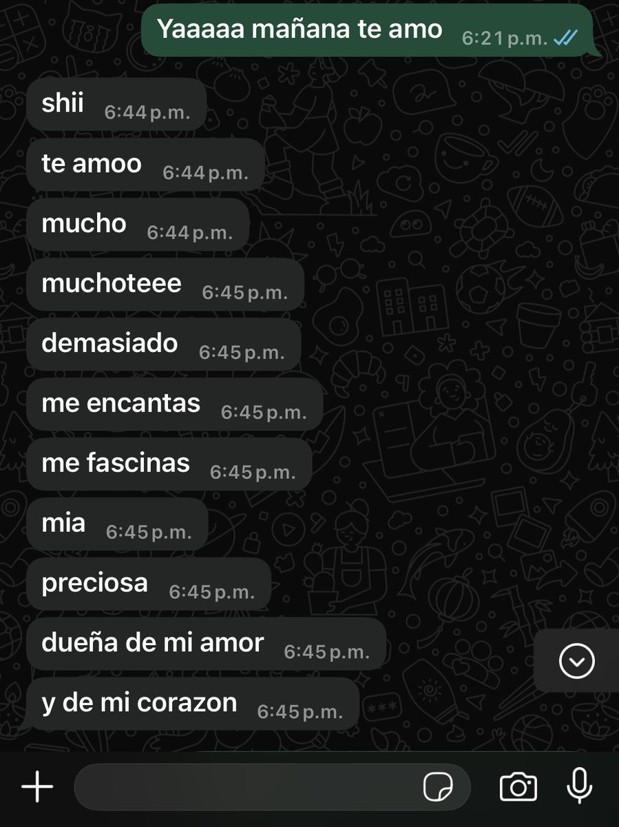 luisauseche's tweet image. Lo que extraño a mi amorcito cuando salgo de viaje a trabajar 😩🥺