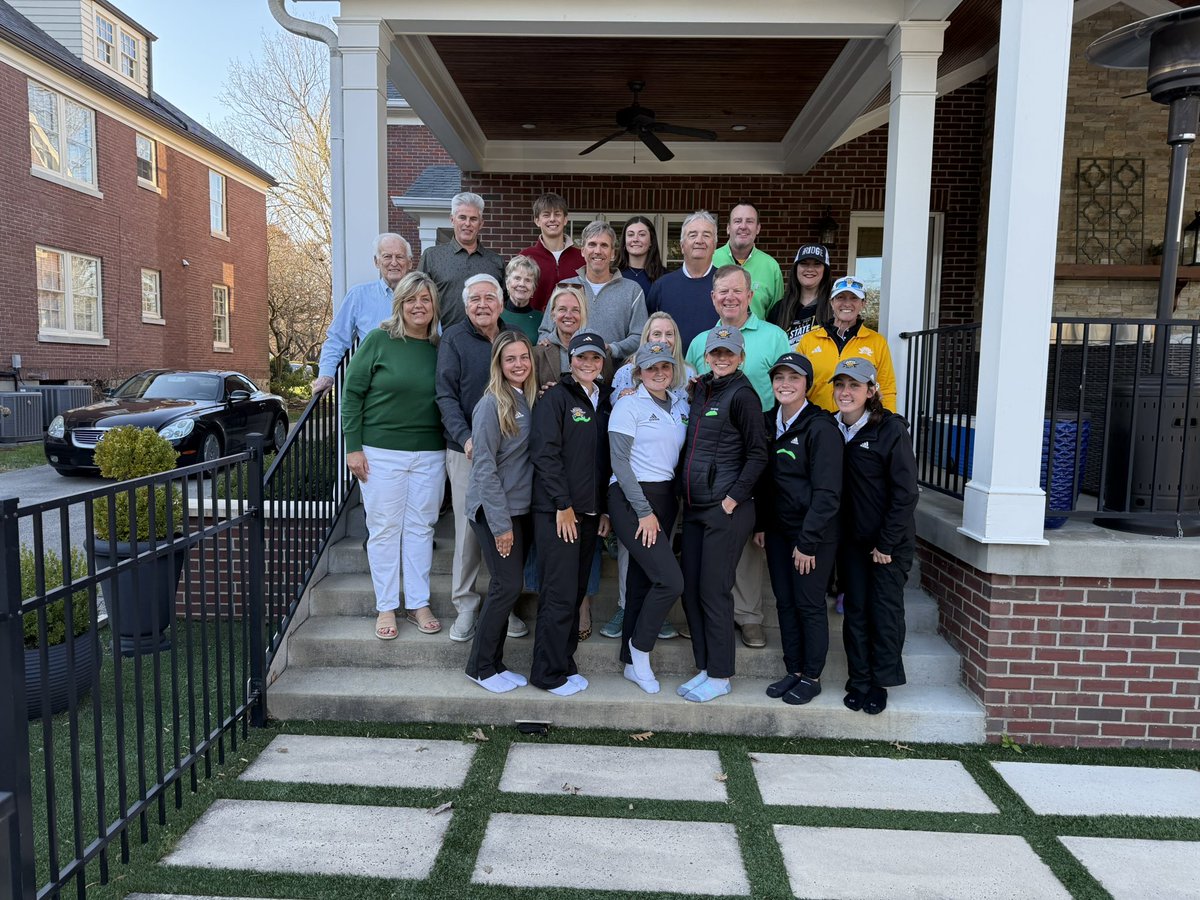NKUNorseWGolf's tweet photo. A BIG thank you to the Hardy family for having us and our families over for dinner tonight. 🍔🍦

We look forward to our next round tomorrow! 🏌️‍♀️

#NorseUp https://t.co/1kXjjQ12iu