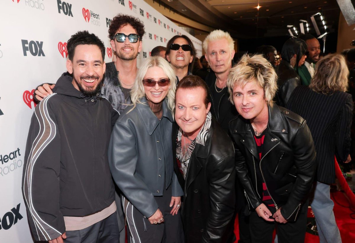 Linkin Park 🤝 Green Day

No #iHeartAwards2025