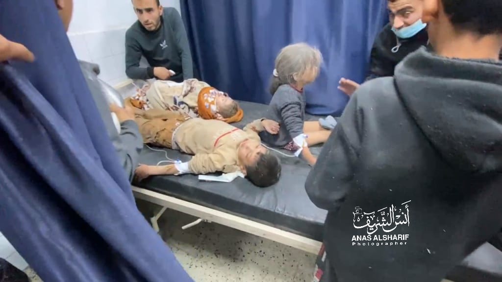 AnasAlSharif0's tweet photo. Breaking | Israeli bombardment has returned to Gaza, bringing massacres with it once again. The bodies of children, killed in their sleep, lay scattered in the aftermath. https://t.co/Op8cXipoAV