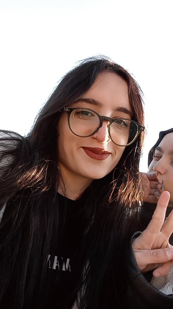 KAYIP ARANIYOR!

Meryem Kutlu 19 Yaşında, En son dün saat 17:00-18:00 saatleri arasında beşyol'da minibüs durağında görülmüştür. Üzerinde siyah bir mont var. Eğer onu görürseniz aşağıdaki numaradan iletişime geçin veya güvenlik güçlerine haber verin

0507 089 80 65-0552 175 24 51