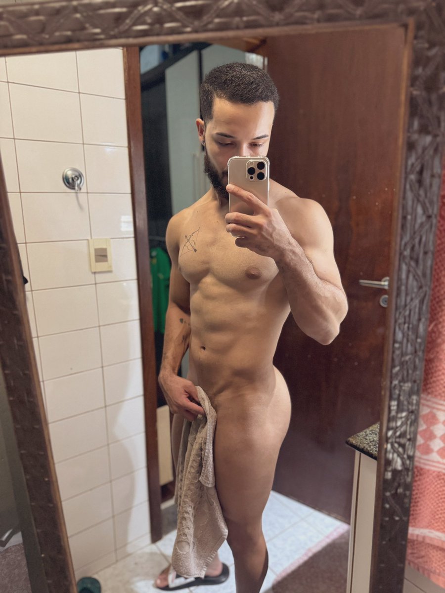 AnddDinho's tweet photo. 🚿🧼🫧 https://t.co/U5WhOKpCDd