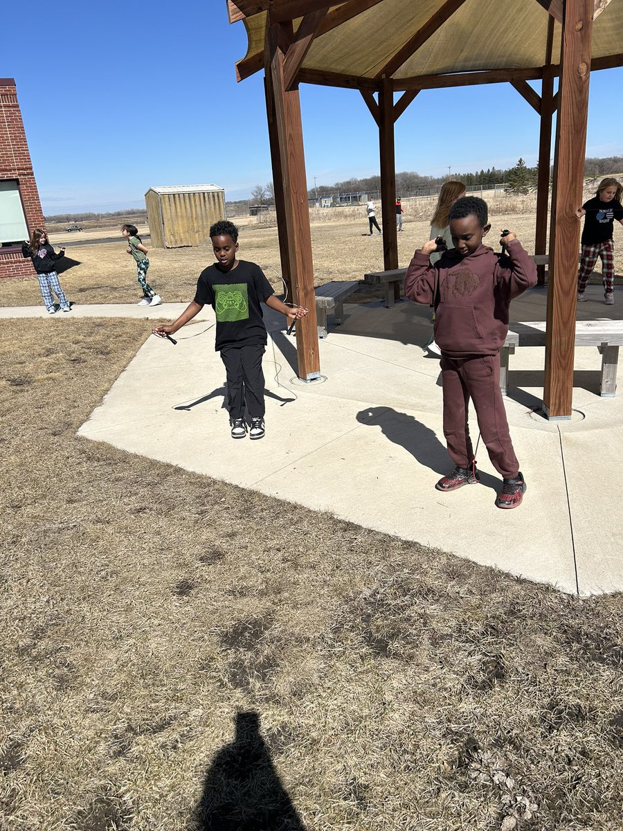 Kate Seifert tweet media