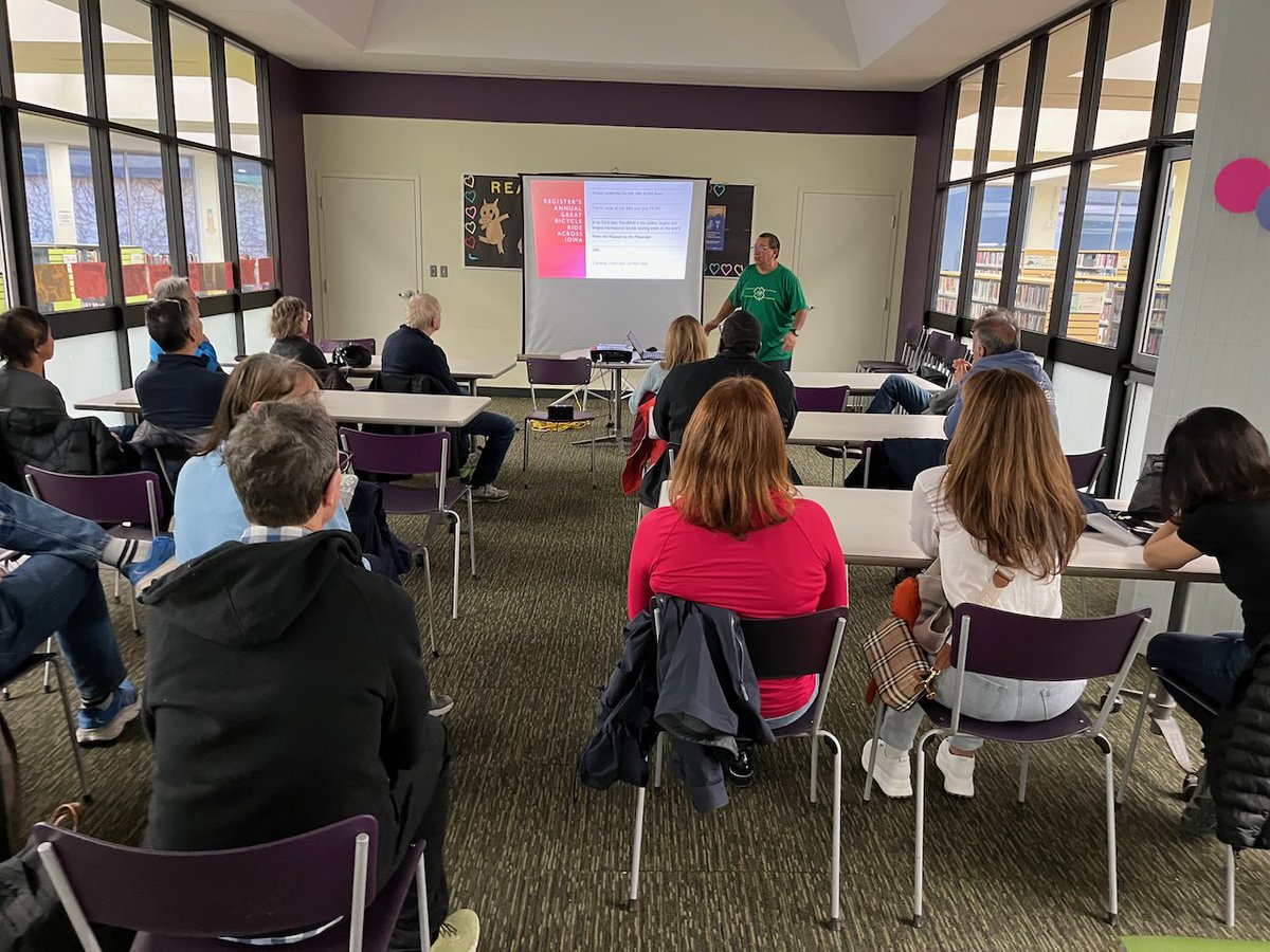 TOBikeNet's tweet image. Thanks Italo Bravo for the entertaining and informative talk about riding RAGBRAI, BRAG, and the Tuscany Trail. The only thing that I had an issue with was your description of yourself as &quot;an average cyclist&quot; since you rode 18,000 km last year.