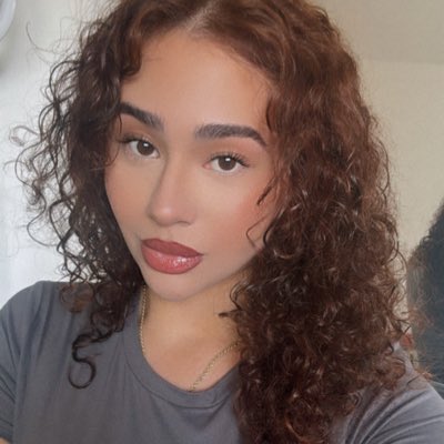 Fernandadukez's tweet photo. #NewProfilePic https://t.co/IIT944RwEA