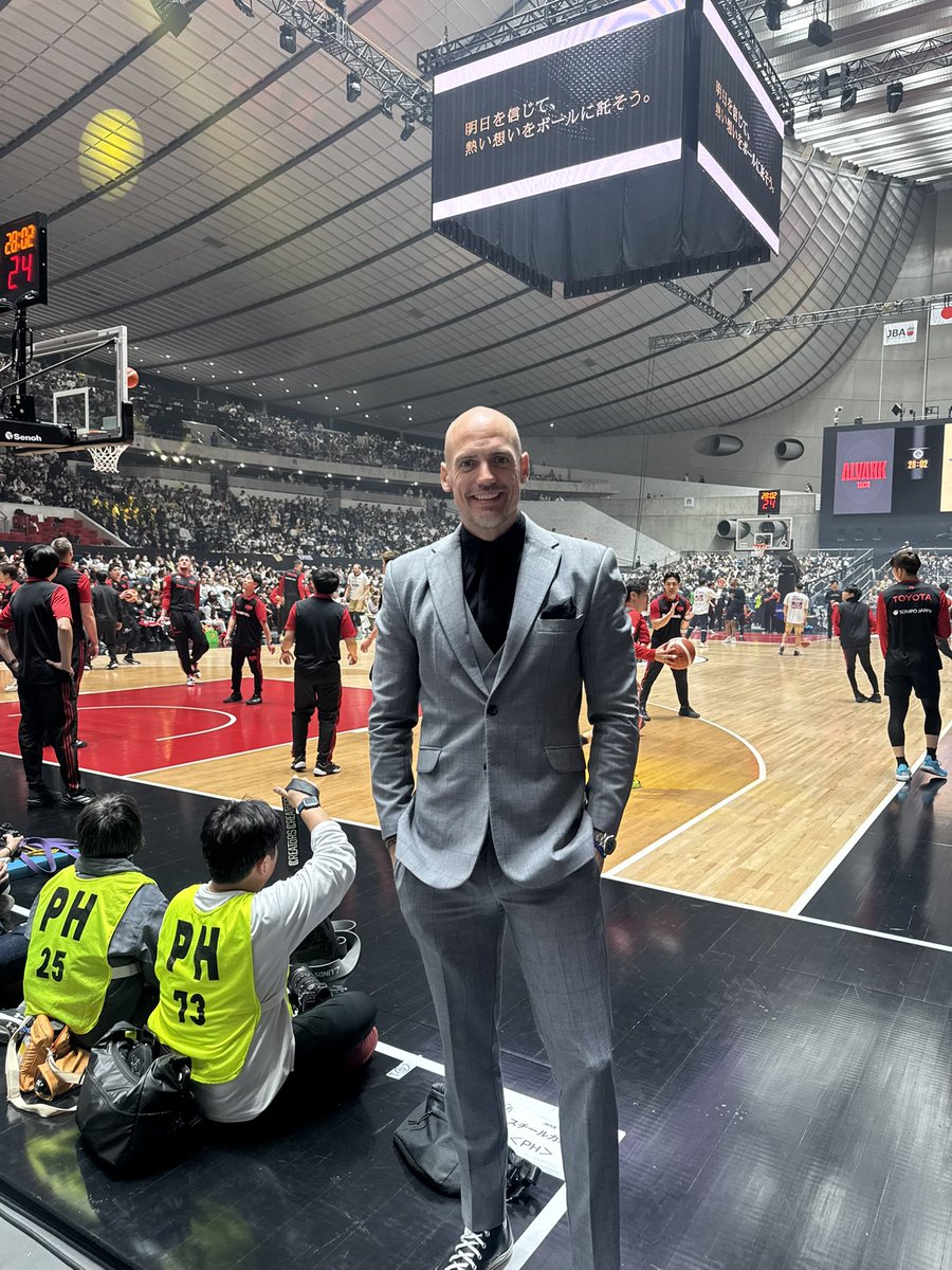 Fantastic atmosphere created by the fans during the prestigious Empires Cup Final 2025 today. Unforgettable experience!  Thank you Tokyo,till next time Japan! #LhzSportAgency