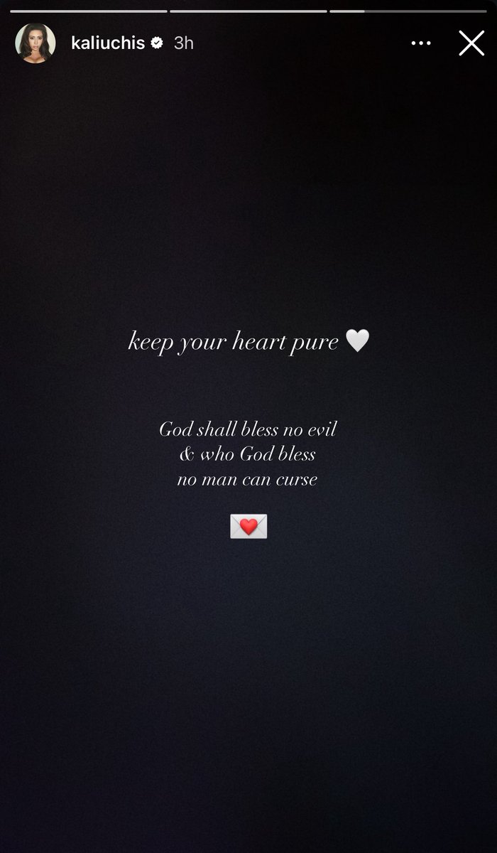 JodieJod__'s tweet photo. just know this album is gonna hit hard 😭💔 https://t.co/NPHNWziPXI