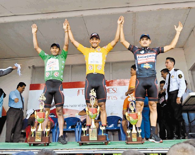 nuestrociclismo 🚴🏼 tweet media