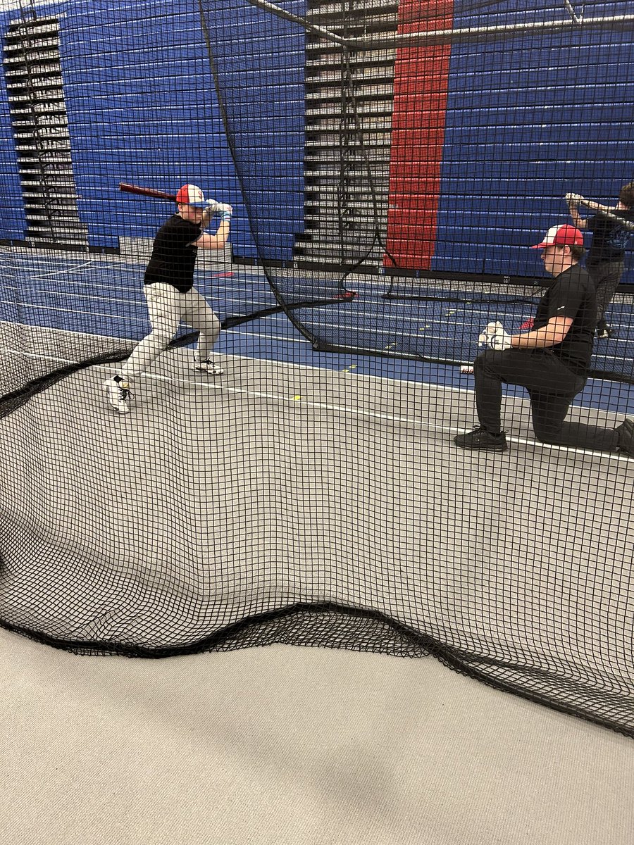 HighlanderBase2's tweet image. Day 1 in the books. 31 guys showed up ready to work. The most to ever show up on day 1 since I started 5 years ago! Can’t wait to get back to it tomorrow. @SHSHighlanders1