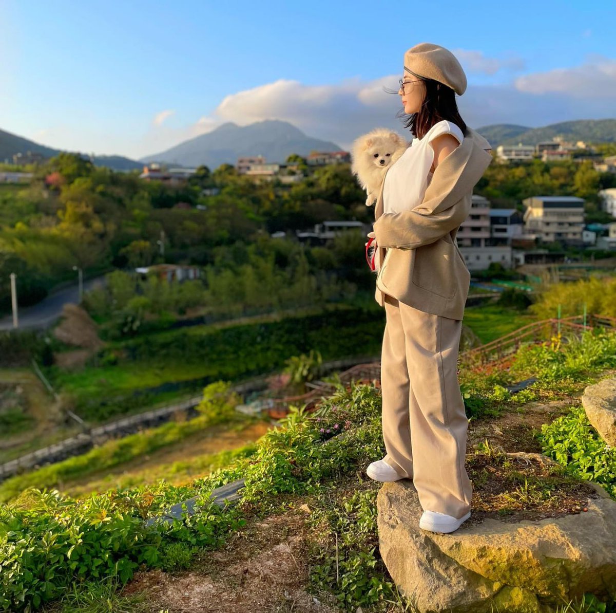 笑顔を意味し、積極的で友好的な感情を伝える。
#心情