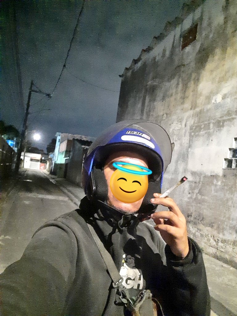 Quem não é visto não é lembrando 
Boa noite 🌙