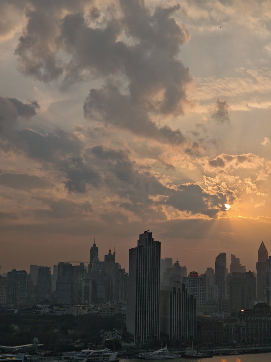 JIANGAIZE (@cashewunss) on Twitter photo 