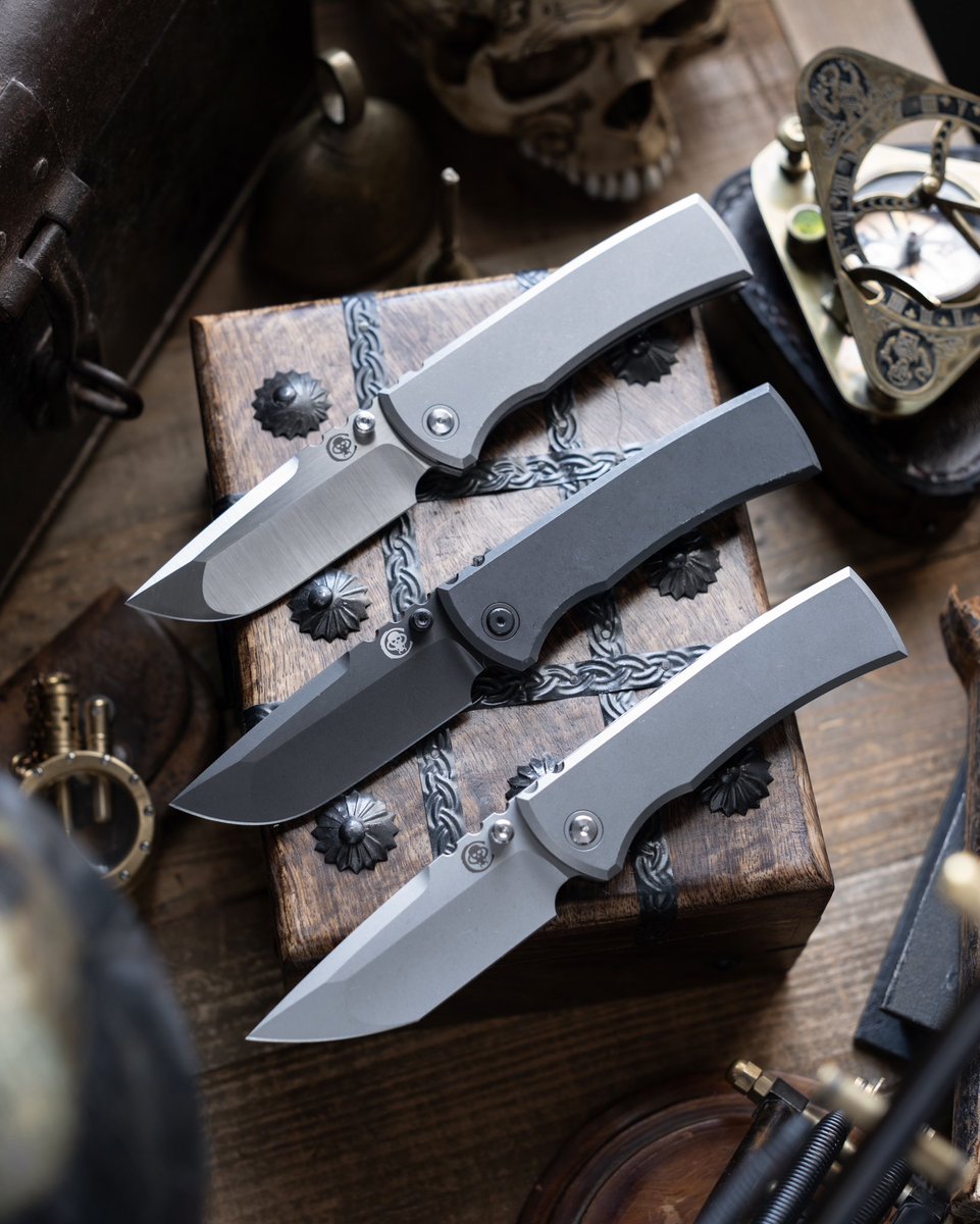 Coming Soon! The next iterations of our Integral Redencion 229s. These three models will consist of:

- Belt Finish Blade, Stonewash Handle
- Stonewash Blade, Stonewash Handle
- Grey PVD Stonewash Blade, Grey PVD Stonewash Handle, Black PVD Hardware, with a Black Satin DLC Clip.