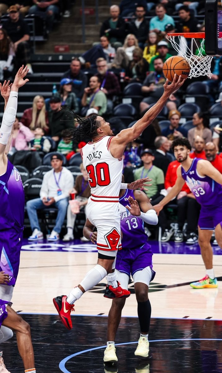 Tre Jones tonight against Jazz

34 Minutes
18 Points
4 Rebounds
12 Assists
3 Steals