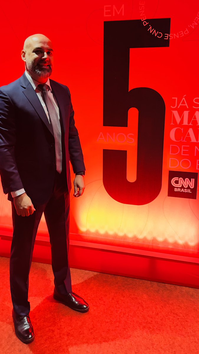 dfagotti's tweet photo. A CNN Brasil celebra cinco anos de atuação no Brasil. 
Nos consolidamos como o maior canal de notícias do país,impactando mensalmente mais de 80 milhões de pessoas por meio das mais diversas e relevantes plataformas de conteúdo.
O melhor ainda está por vir! Parabéns CNN https://t.co/vecXG7jqRP