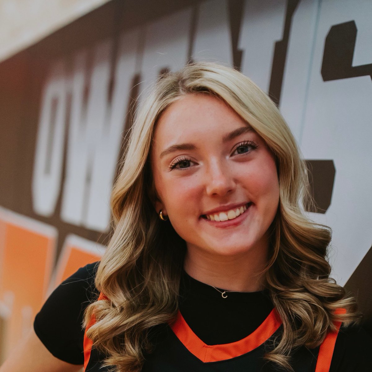 KLPW Athlete of the Week-Ali Daniels-Owensville Basketball.

Here are Ali’s Career totals points 1196
Rebs 549
Assists 373
Steals 258

Team record 81-31
3 Conference Championships 
2 District Championships 
2 Sectional wins
1 Quarterfinal win
4th place finish in state