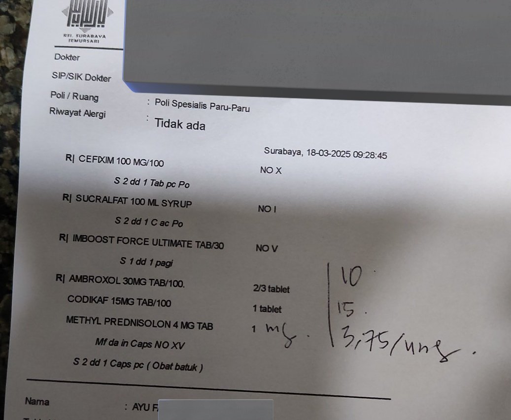 sparklesugar's tweet photo. ya Allah) sembari melakukan pembayaran untuk foto aku diarah juga untuk menebus obat (yak kali ini obat dengan resep Dokter) wkwkw 
ya doakan ya temen2 semoga aku cepet sembuh, terima kasih https://t.co/DM7wZVYuUw