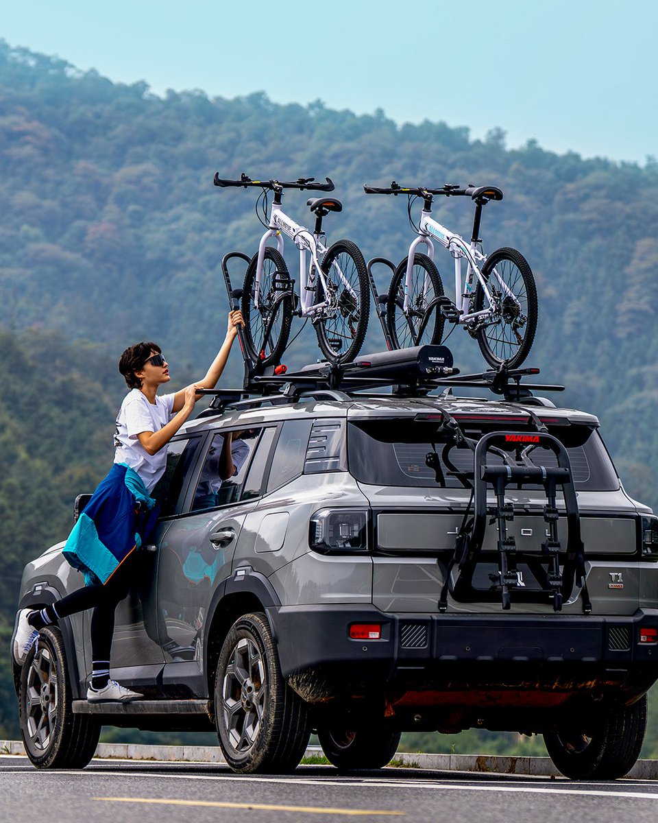 JETOUR_Global's tweet photo. JETOUR Outdoor Cycling Kit, designed to accommodate multiple bicycles, making every journey more convenient and enjoyable.🚴♂️
#JETOURT1 #DriveYourFuture #TimeToAwaken #BackToFuture