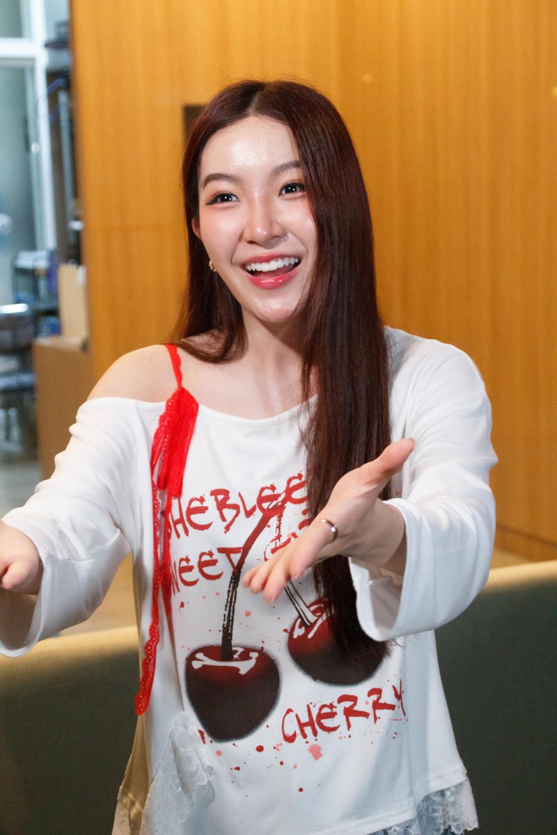 einstyle's tweet photo. Get moving to see u ค่า
#TOTYMUSICAWARDS2025
#stangtari #stangtarisa https://t.co/s0SnCy4vLl