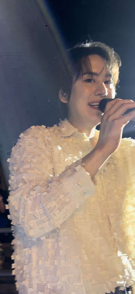 meMaprang's tweet image. 2024/25/∞ 

Still u 🫶 @GaemGyu 💙

#KyuhyunColorsinBKK 
#kyuhyun