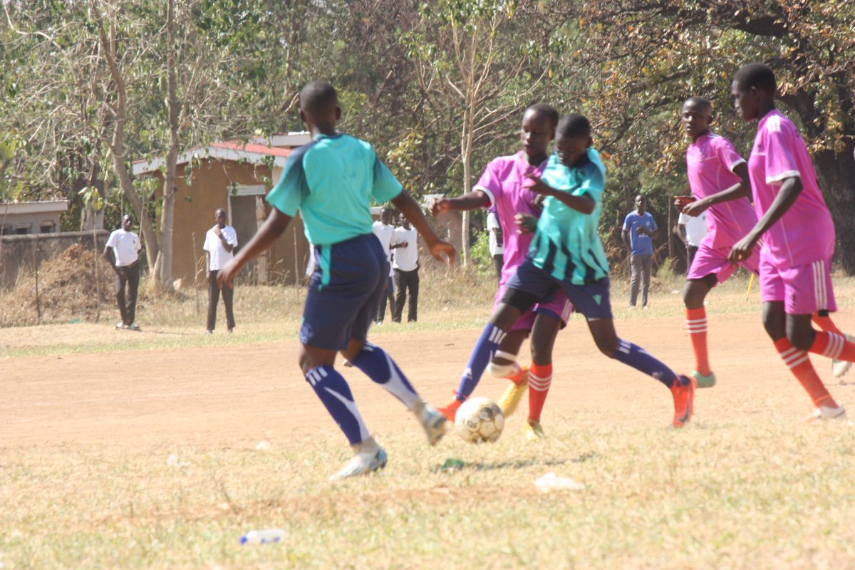 USSSAOnline's tweet photo. #USSSABallGames1
#USSSADistrictQualifiers
Otuke District Qualifiers || Football girls 
Full time results 
Adwari SS 3:0 Otuke SS 
Coming up 
Okwang SS Vs Ogor SS https://t.co/a56VqCRYvZ