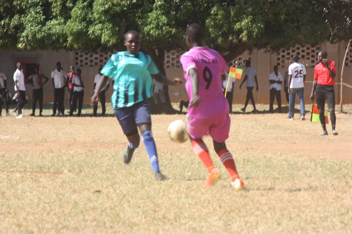 USSSAOnline's tweet photo. #USSSABallGames1
#USSSADistrictQualifiers
Otuke District Qualifiers || Football girls 
Full time results 
Adwari SS 3:0 Otuke SS 
Coming up 
Okwang SS Vs Ogor SS https://t.co/a56VqCRYvZ