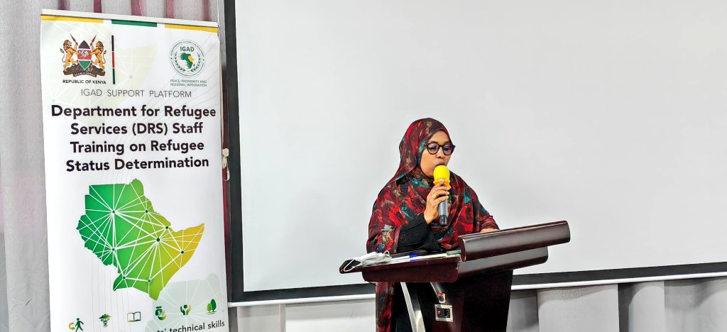 FatumaIAdan's tweet photo. Kenya has long been a safe haven, hosting over 829,000 refugees. Its efforts, including the Shirika Plan adopted by Kenya Cabinet, reflect a progressive approach to refugee integration.

This morning, on behalf of H.E @DrWorkneh, I opened the Training on International Protection and Refugee Status Determination in Machakos, Kenya. 🇰🇪

I reaffirmed IGAD’s commitment to supporting Member States in refugee protection through capacity building, regional cooperation and durable solutions.

With support from our partners, IGAD remains committed to strengthening national capacities and fostering regional cooperation for refugee protection.