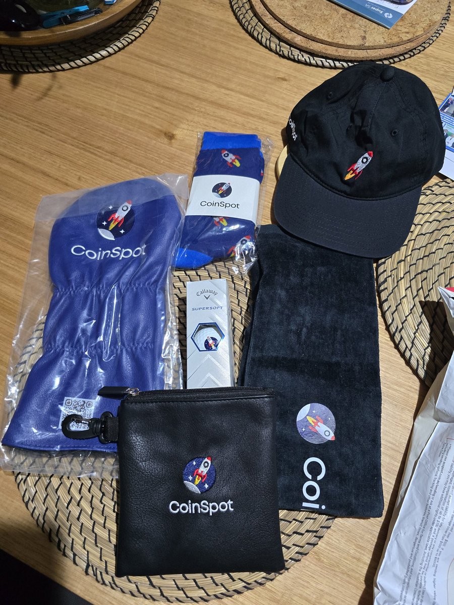 Thanks <a href="/coinspotau/">CoinSpot</a> for the golf merch pack. Always dropping the goods 🔥