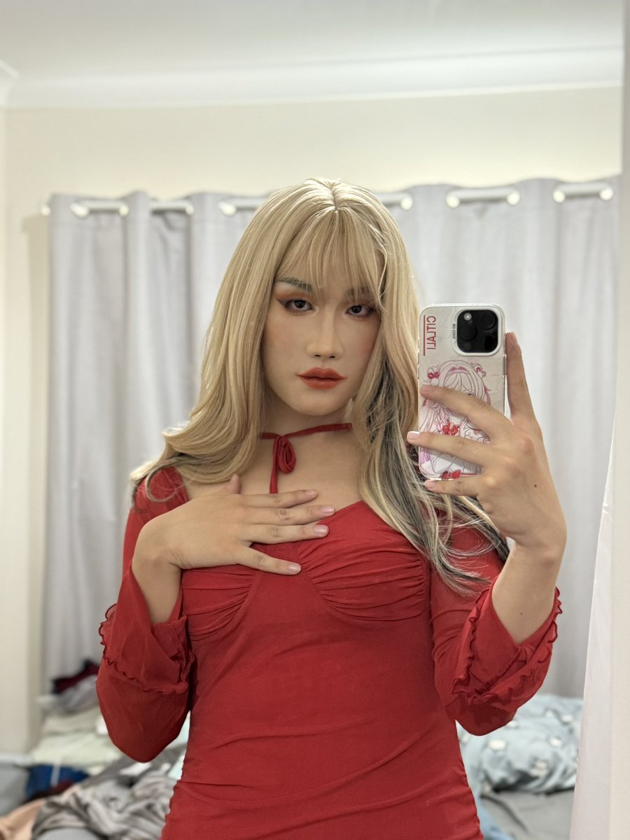 越来越熟悉“她”的身份和皮囊了。
mask <a href="/DMSfetish/">迪美斯DMS</a> 
#ts #cd #crossdresser #femalemask #siliconemask #伪娘 #女装大佬 #男娘